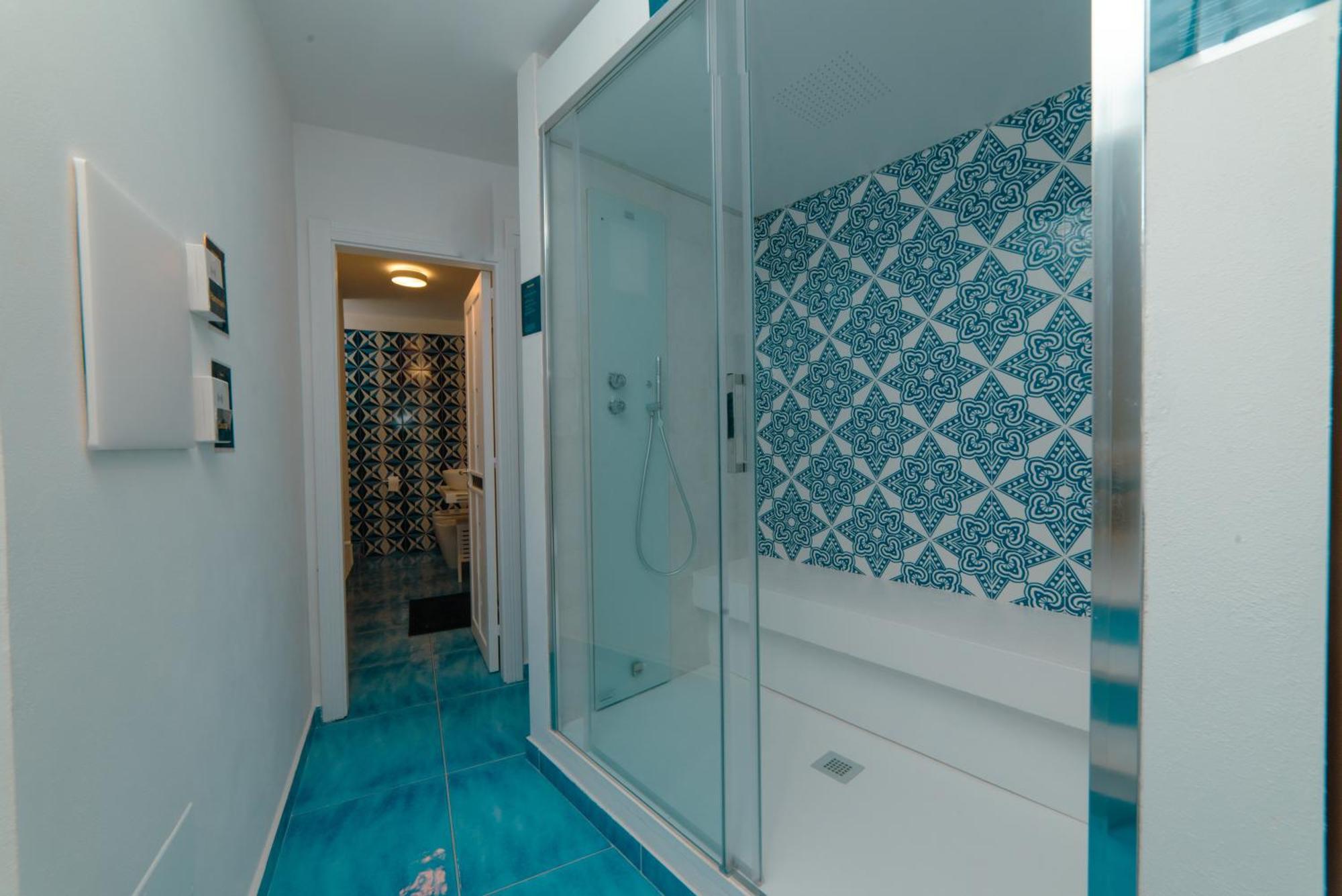 Villa Dorotea Luxury & Modern Design - Jacuzzi With Seaview & Sauna - Hammam & Homegym Minori Exterior photo